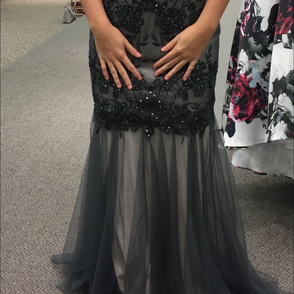 Prom Dress - Picture 4 of 4